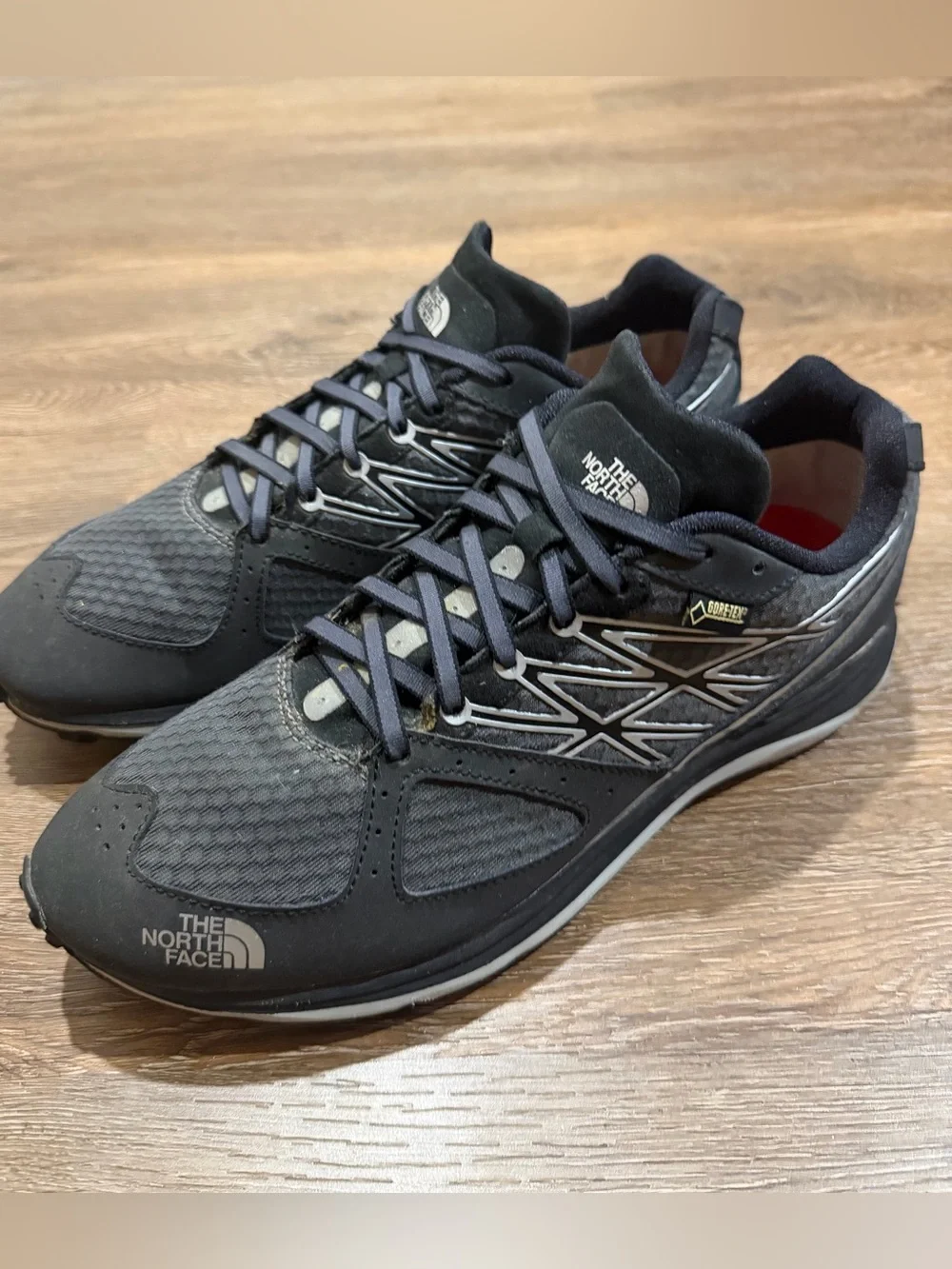 The North Face Ultra Trail GORE-TEX Trail Running / Hiking Shoes Men’s 10 Black